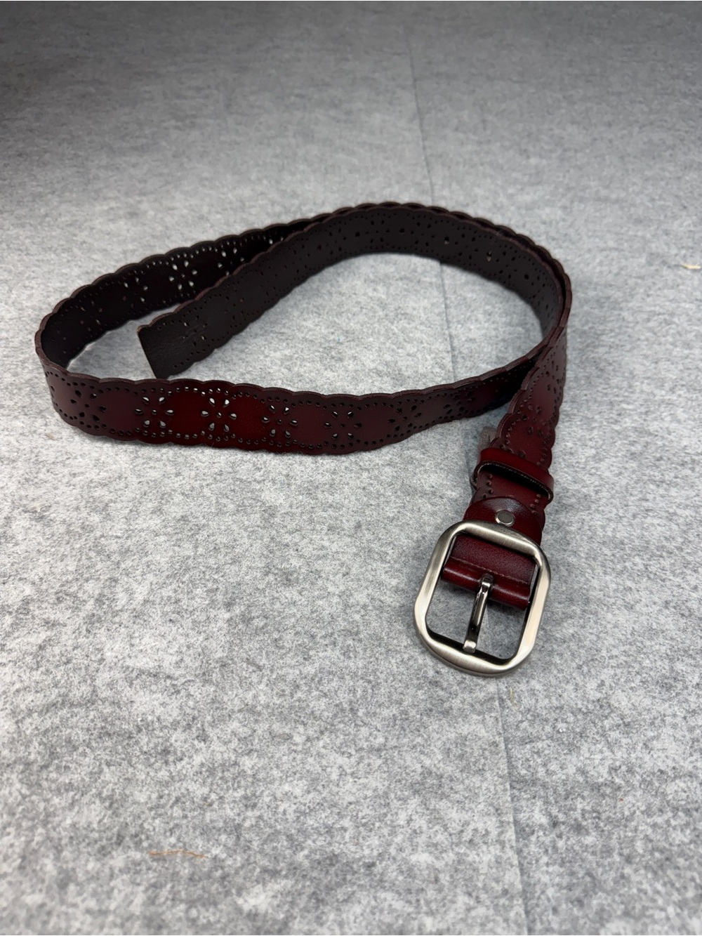 Boho Burgundy Floral Cutout Belt Scalloped Edge | Lollie Closet